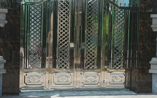 Thi công cổng INOX theo yêu cầu